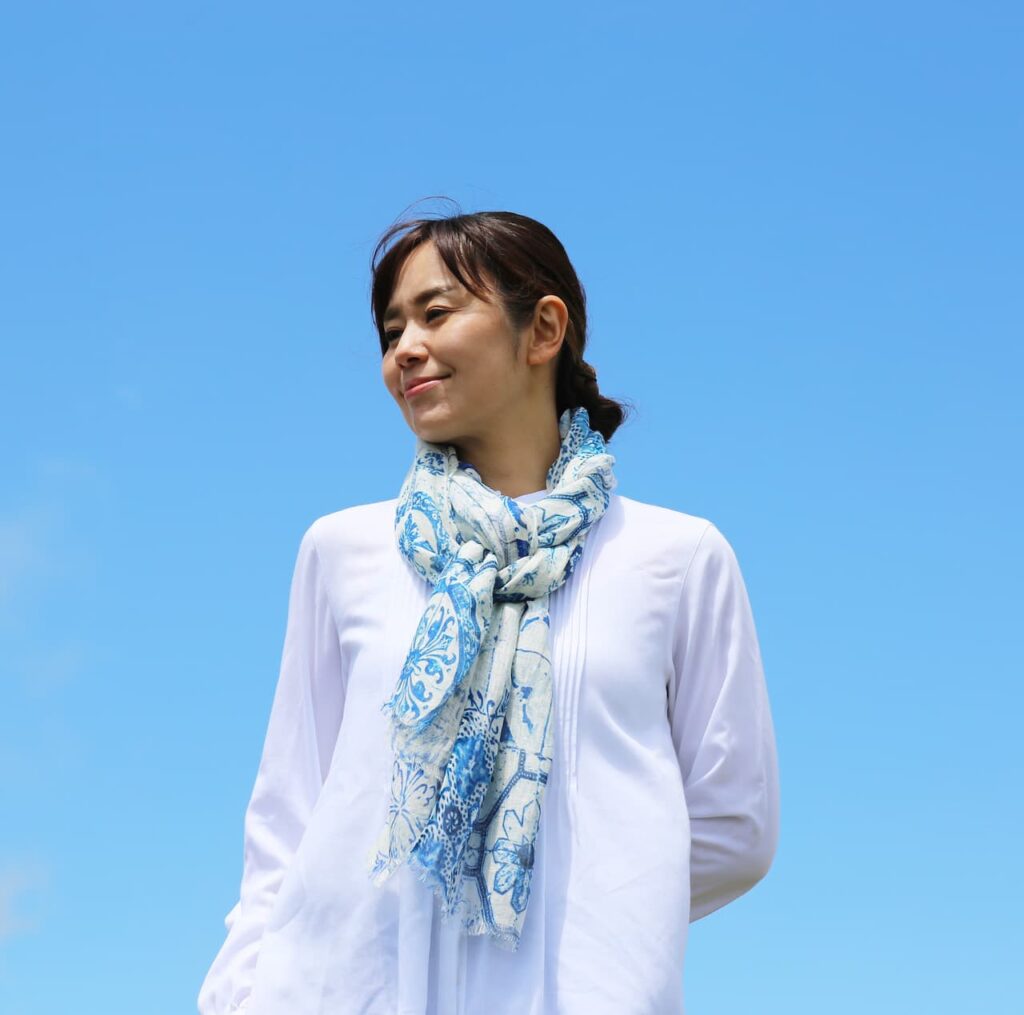 linen-stole-of-advantages-and-